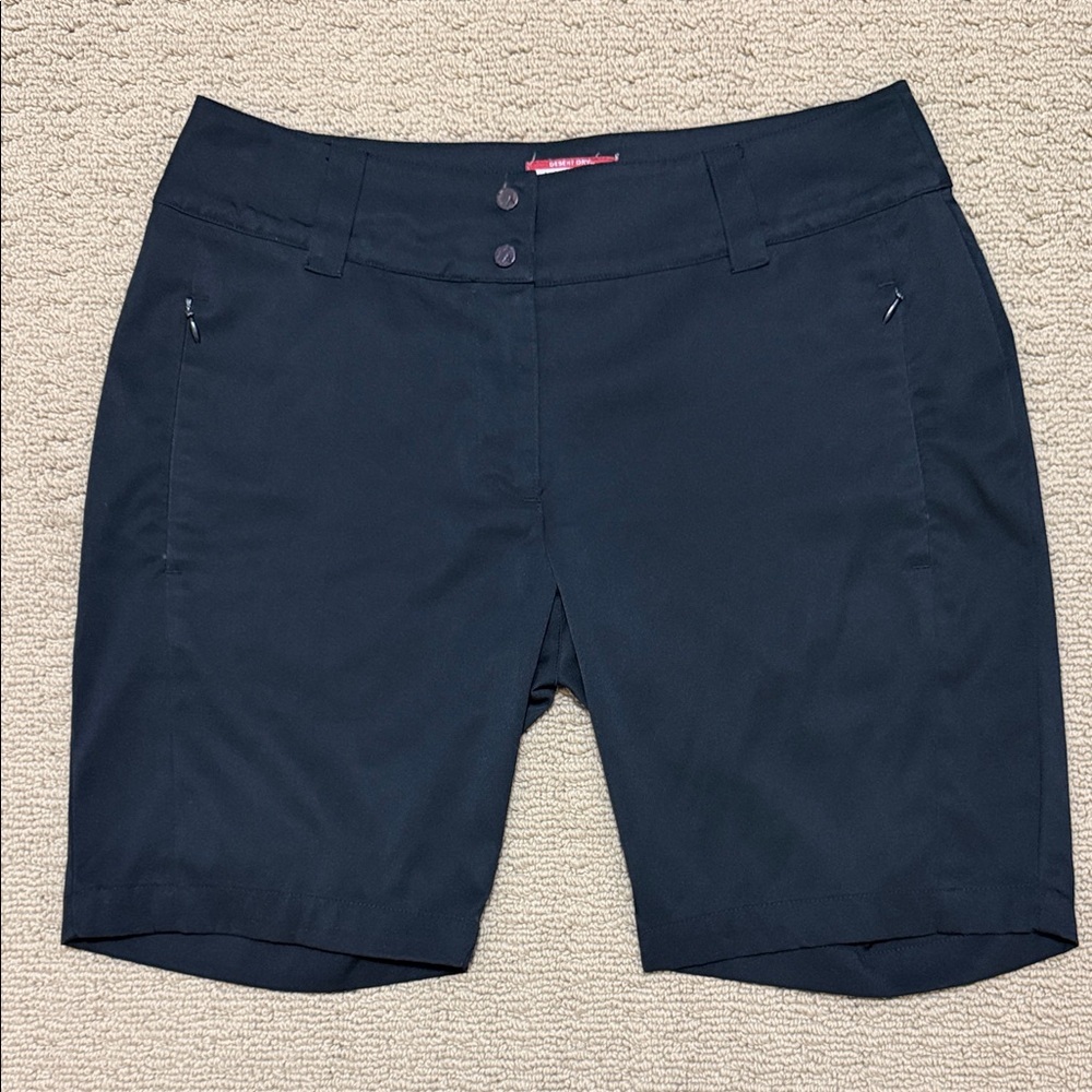 Antigua Desert Dry Women's Black Mid-Rise Athletic Golf Bermuda Shorts, Size 8.